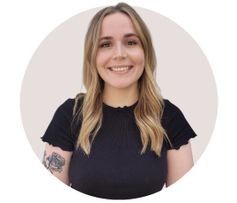 Trine frisørelev køge