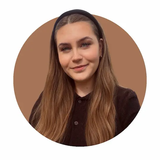 Sofie, Hair by MBS, Marketing manager